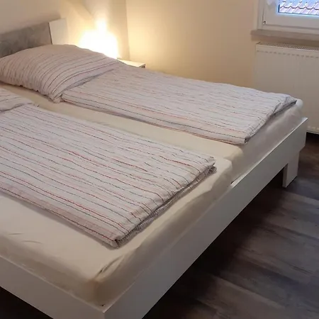 Monteurwohnungen F 2 Pers Bereich Esens - Wittmund - Aurich * Utarp