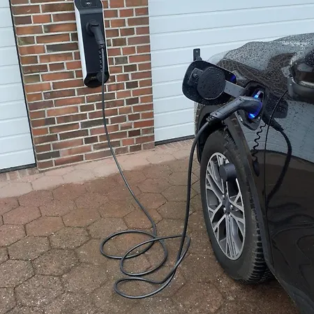 Lägenhet Mit Eigener Ladestation F 3 Pers In Ostfriesland *